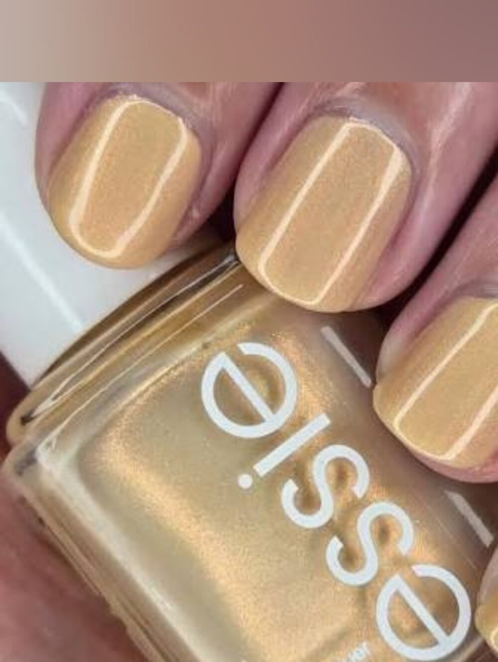 NWT ESSIE COLOR: GLISTEN TO YOUR HEART!